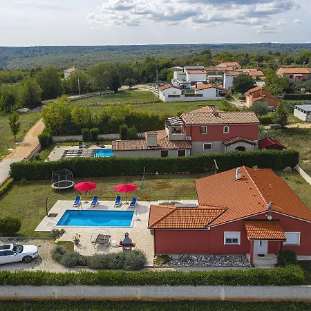Kata Villa *